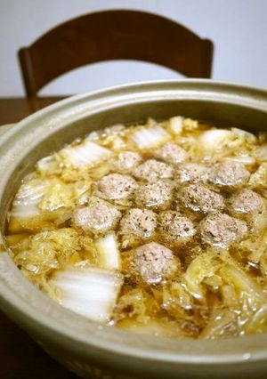 冬の定番!肉団子と白菜の鍋♪-レシピのメイン写真