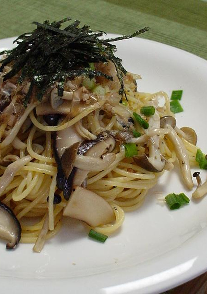 旦那の料理☆きのこだけ～の和風パスタ-レシピのメイン写真