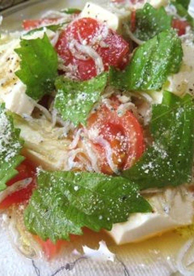 カプレーゼ風♪　豆腐としそトマトのサラダ-レシピのメイン写真