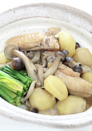 栗と鶏肉とキノコの煮物-レシピのメイン写真