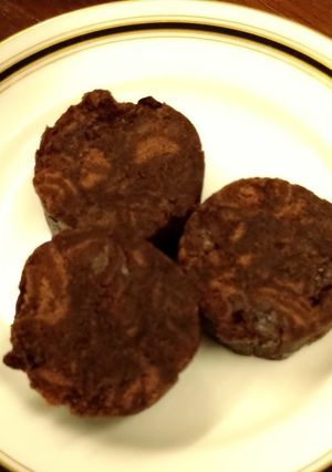 ラムレーズン入りチョコケーキ-レシピのメイン写真
