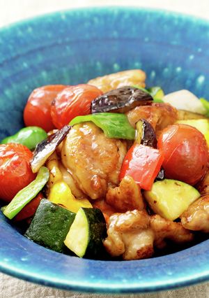 鶏肉と夏野菜の柚子唐甘酢炒め-レシピのメイン写真