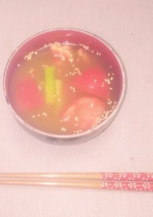 グリーンアスパラとザク切りトマトの味噌汁-レシピのメイン写真