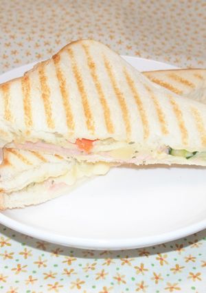 ハム・チーズ・ポテトサラダのホットサンド-レシピのメイン写真