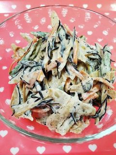 食物繊維を摂ろう♪ごぼうとひじきのサラダ-レシピのメイン写真
