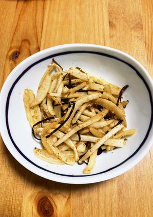 大根の皮の塩昆布炒め-レシピのメイン写真