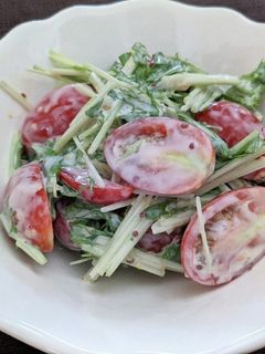 水菜とミニトマトのヨーグルトサラダ-レシピのメイン写真