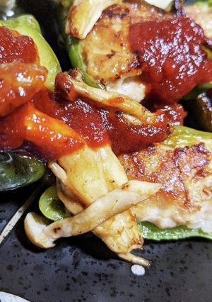豚ひき肉でピーマンの肉詰め&手作りソース-レシピのメイン写真