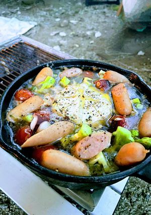 スキレットカマンベールアヒージョ-レシピのメイン写真
