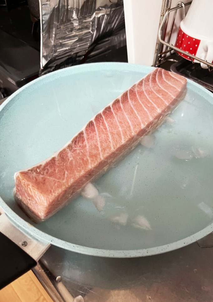 冷凍マグロの解凍方法-レシピのメイン写真