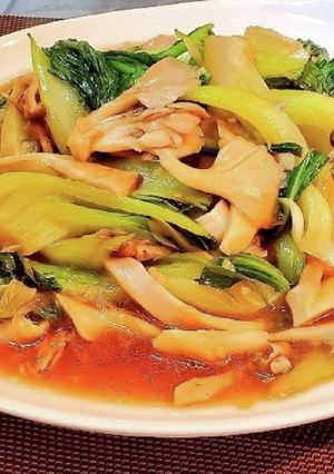 ヤバい！チンゲン菜ときのこのやみつき炒め-レシピのメイン写真