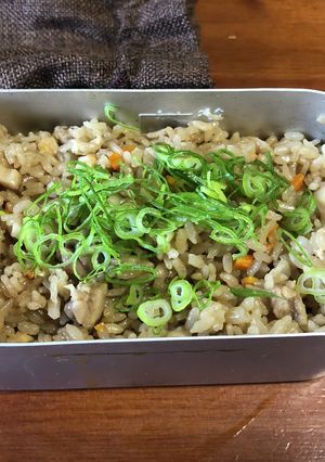 メスティンで炊き込みご飯-レシピのメイン写真