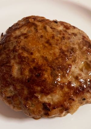余計なものはいれない♪超簡単ハンバーグ-レシピのメイン写真