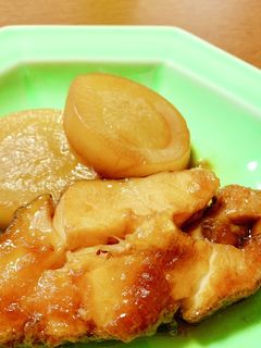 初心者でも簡単!鰈の揚げ煮-レシピのメイン写真