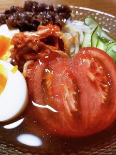 盛岡冷麺 焼き肉のせてボリュームアップ-レシピのメイン写真