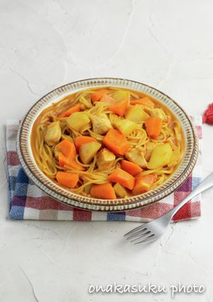 ワンパン！ゴロゴロ野菜のチキンカレースパ-レシピのメイン写真