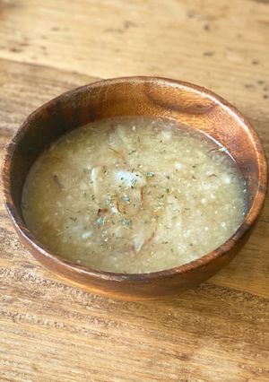 丸ごと玉ねぎのveganオニオンスープ-レシピのメイン写真