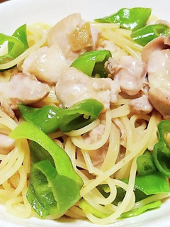 鶏と万願寺唐辛子の柚子胡椒スパゲッティ-レシピのメイン写真
