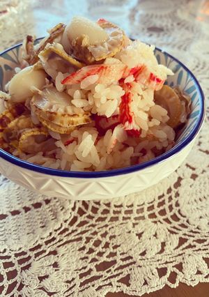 カニカマとベビー帆立のバター炊き込みご飯-レシピのメイン写真