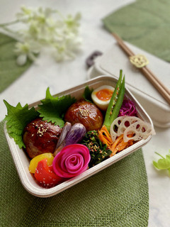 ボリュームばっちりな肉巻きおにぎり弁当-レシピのメイン写真