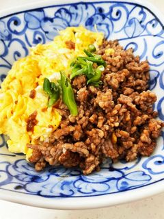 合挽肉のそぼろ丼-レシピのメイン写真