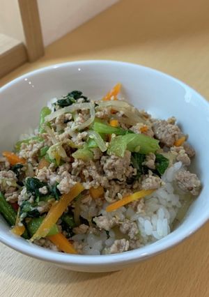 ビビンバ丼-レシピのメイン写真
