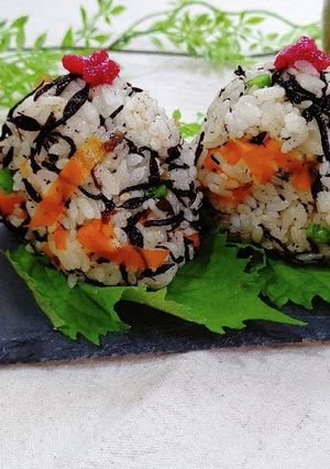 ひじきおにぎりにベジート仲間入り-レシピのメイン写真