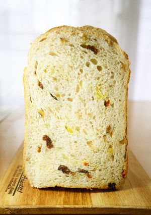 HBレーズン胡桃クコの実松の実薬膳食パン-レシピのメイン写真
