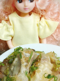 リカちゃん♡餃子(皮パリ)酢醤油がけ˖*-レシピのメイン写真