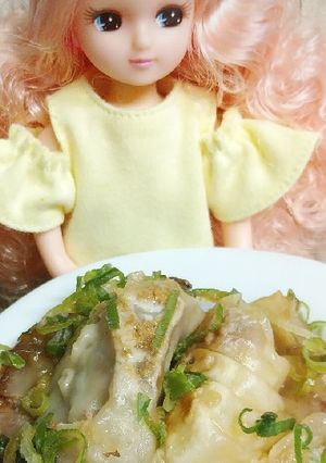リカちゃん♡餃子(皮パリ)酢醤油がけ˖*-レシピのメイン写真