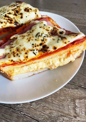 eggピザトースト-レシピのメイン写真