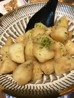 ほんのりバター香る芋の煮っころがし-レシピのメイン写真