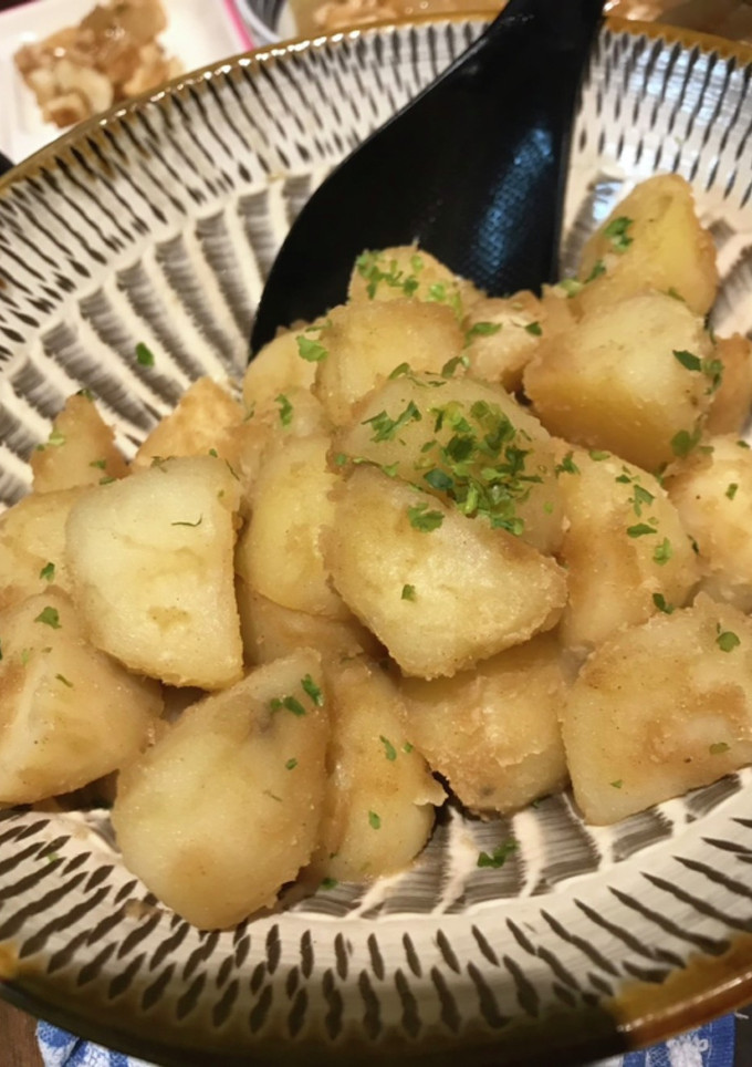 ほんのりバター香る芋の煮っころがし-レシピのメイン写真