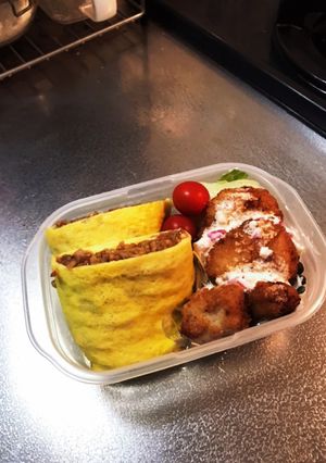 冷凍オムそばめしとチキンかつ弁当-レシピのメイン写真
