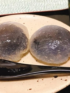 黒ゴマあんのくずまんじゅう-レシピのメイン写真