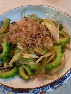 ゴーヤと茗荷の塩昆布炒め!-レシピのメイン写真