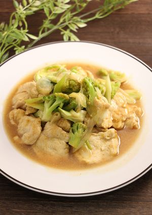 疲労回復!ブロッコリーむね肉のカレー旨煮-レシピのメイン写真