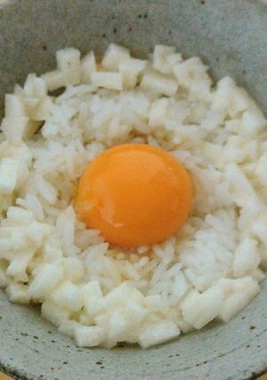 刻み長いも添え白身醤油式たまごかけごはん-レシピのメイン写真