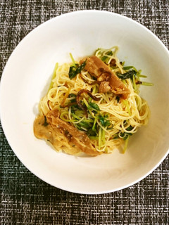 豚と豆苗塩昆布サラダ和え麺-レシピのメイン写真