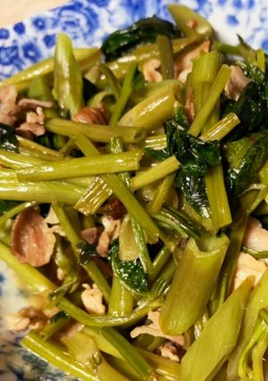 シャキシャキ美味しい！空芯菜炒め-レシピのメイン写真