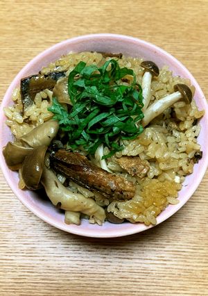 たっぷりきのことさんま缶の炊き込みご飯-レシピのメイン写真