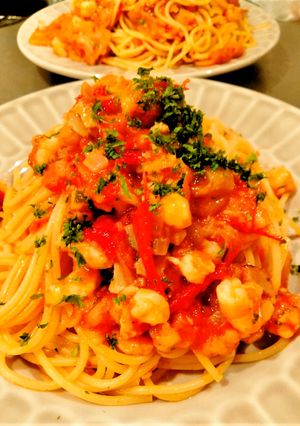 海老とベーコンと蓮根のトマトソースパスタ-レシピのメイン写真