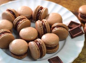 表面が凸凹にならない簡単チョコマカロン-レシピのメイン写真