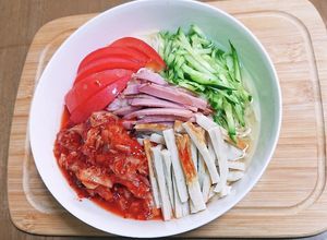 簡単！韓国冷麺風のスープ(さじ計量だけ)-レシピのメイン写真
