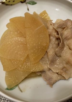 簡単に一品。豚バラと大根の煮物-レシピのメイン写真
