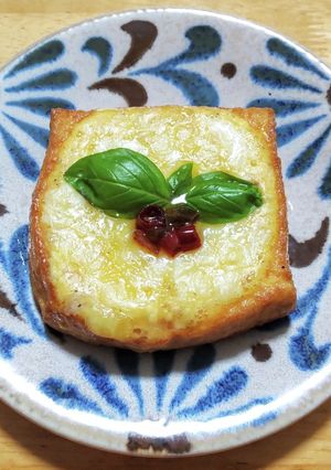 厚揚げとチーズでオムレツ-レシピのメイン写真