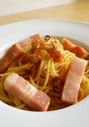簡単本格パスタ!うに醤のペペロンチーノ-レシピのメイン写真