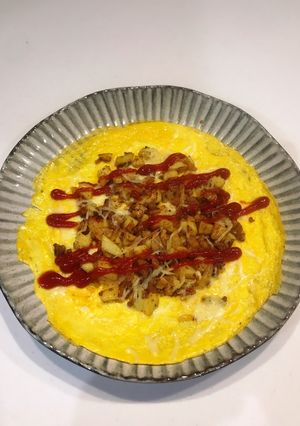 ポテトとひき肉とチーズのオープンオムレツ-レシピのメイン写真