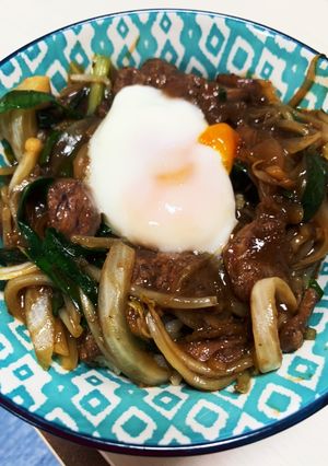 レバニラのスタミナ丼-レシピのメイン写真