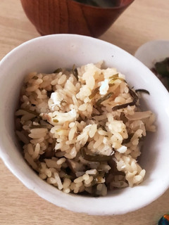 残り物◎お刺身と塩昆布の炊き込みご飯-レシピのメイン写真